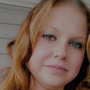 Meet your Posher, Kelli